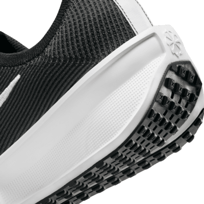 Tenis de correr en pavimento para hombre Nike Interact Run