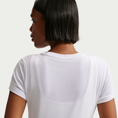 Nike Sportswear Women's Cropped T-Shirt