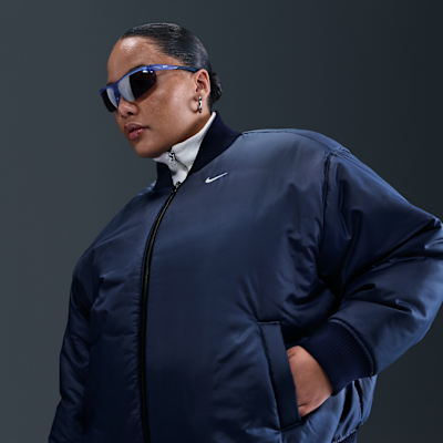 Nike Sportswear Women's Therma-FIT Reversible Bomber Jacket (Plus Size)