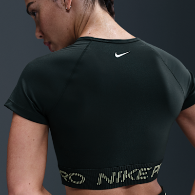 Nike Pro Women's Dri-FIT Short-Sleeve Cropped Graphic Top