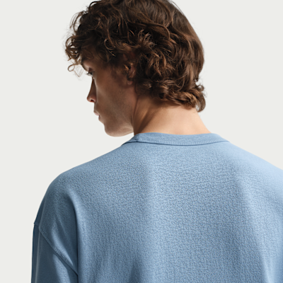 Nike Sportswear Premium Essentials Men's Long-Sleeve T-Shirt