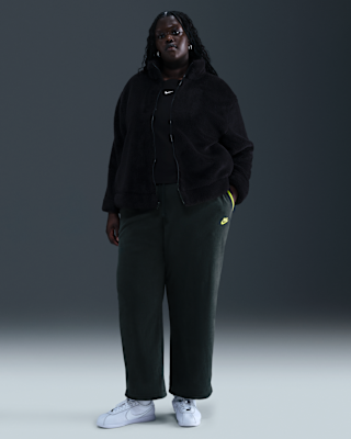 Женские  Nike Sportswear Club Fleece Mid-Rise Wide Leg Cozy Pants (Plus Size)