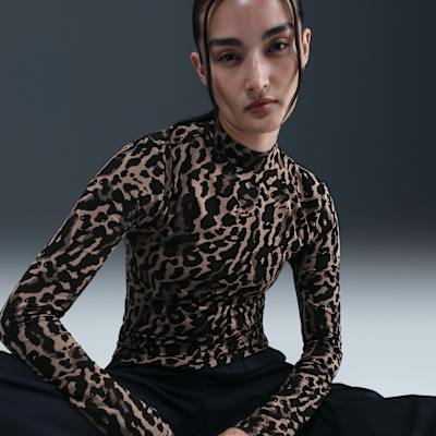 Nike Sportswear Chill Knit