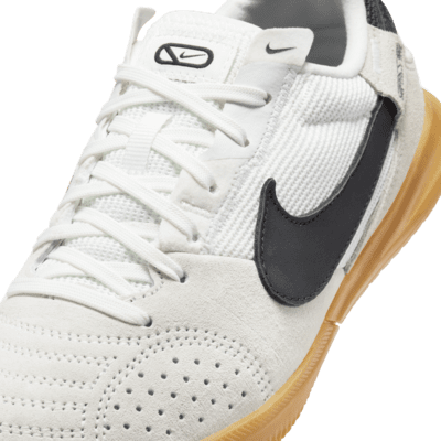 Ποδοσφαιρικά παπούτσια χαμηλού προφίλ Nike Jr. Streetgato για μικρά/μεγάλα παιδιά