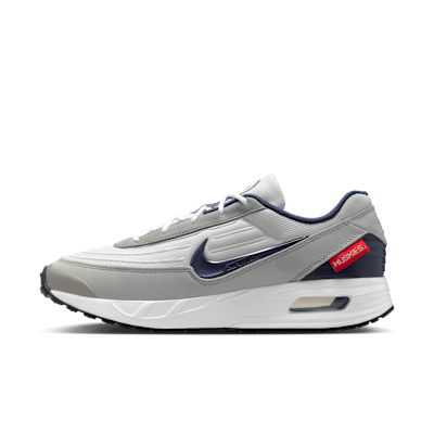 Nike College Air Max Verse (UConn)