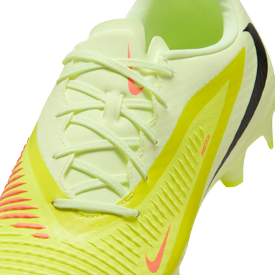 Nike Phantom 6 Low Academy Multi-Ground Football Boot