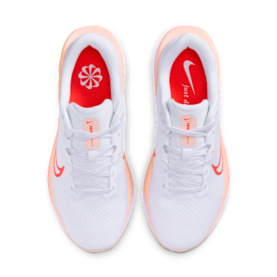 Tenis de correr en pavimento para mujer Nike Quest 6