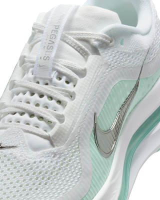 Nike Pegasus Premium