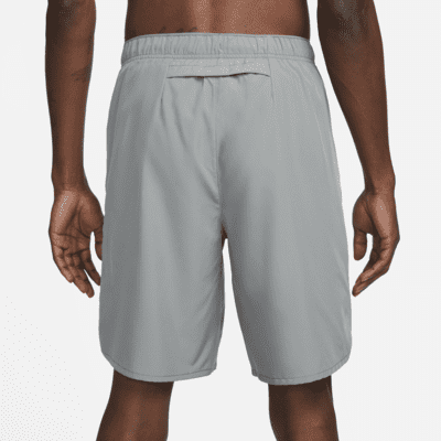 Nike Challenger Pantalons curts Dri-FIT versàtils sense folre de 23 cm - Home