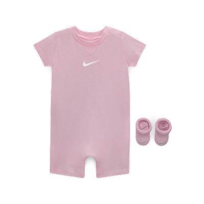 Nike Baby Essentials