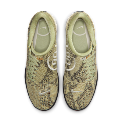 Nike Total 90 SE Women's Shoes