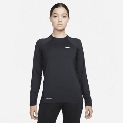 Nike Essential Women's Long-Sleeve Hydroguard Swim Shirt. Nike.com