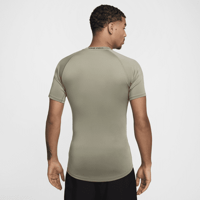 Haut de fitness ajusté à manches courtes Nike Pro Dri-FIT pour homme