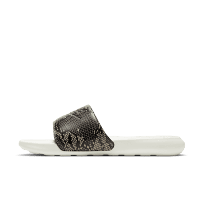 nike women's victori one print slides