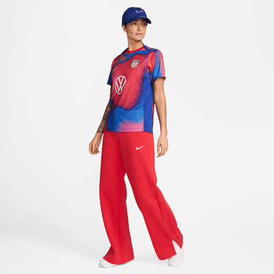 Playera de fútbol de manga corta Nike Dri-FIT para antes del partido para mujer USMNT Academy Pro