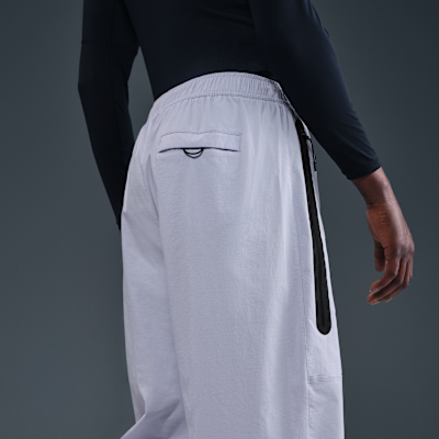 Pants de tejido Woven oversized para hombre Nike Tech