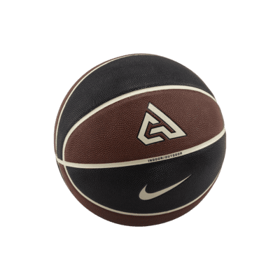 Balón de básquetbol Giannis All Court 8P. Nike.com