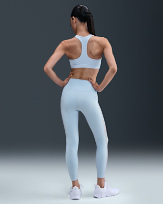 Nike Swoosh 中度支撐型