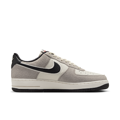 Buty męskie Nike Air Force 1 '07 LV8