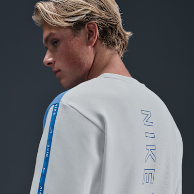 Nike Sportswear City Side Men's Fleece Crew-Neck Sweatshirt