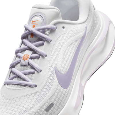 Nike Journey Run Straßenlaufschuh für Damen