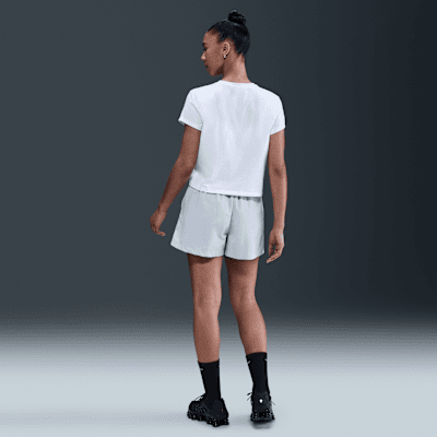 Nike Club Women's Cropped T-Shirt