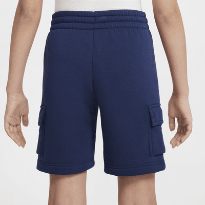 Shorts cargo para niños talla grande Nike Sportswear Club Fleece