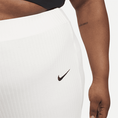 Pants de tejido de canalé de tiro alto para mujer Nike Sportswear (talla grande)