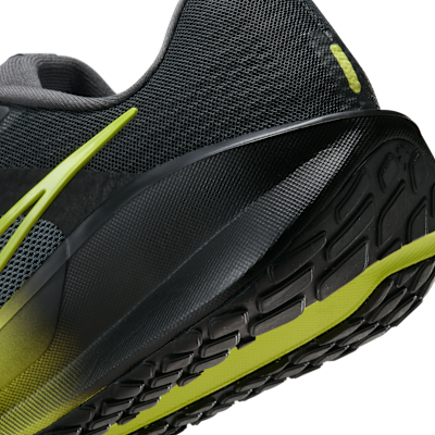Nike Downshifter 13 Men's Road Running Shoes