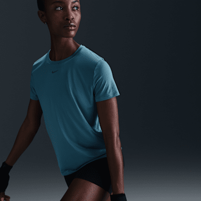 Nike One Classic Women's Dri-FIT Short-Sleeve Top