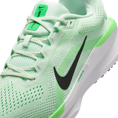Tenis de correr en pavimento para hombre Nike Winflo 11