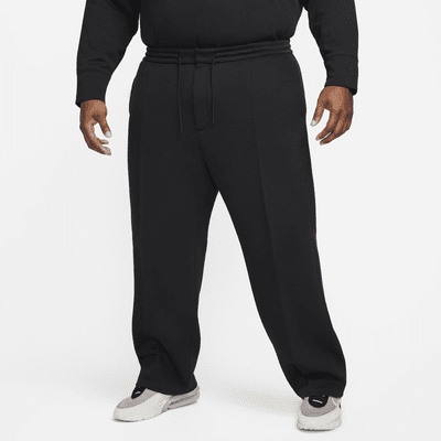 Nike Sportswear Tech Fleece Reimagined-sweatpants med løs pasform og åben kant til mænd