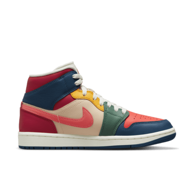 Air Jordan 1 Mid SE Women's Shoes. Nike SG