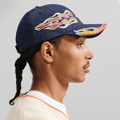 Nike Club Structured OG Flame Cap