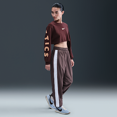 Nike Sportswear Women's Oversized Long-Sleeve Cropped T-Shirt