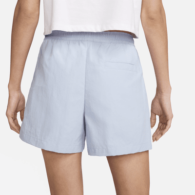 Shorts de tiro medio de 13 cm para mujer Nike Sportswear Everything Wovens