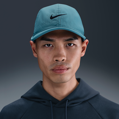 Nike Dri-FIT Club