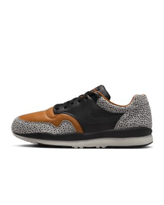 mens nike air safari