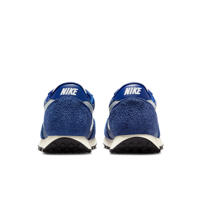 รองเท้าผู้ชาย Nike Daybreak SP