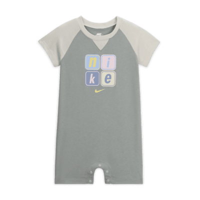 Roblox free hot sale nike shirt