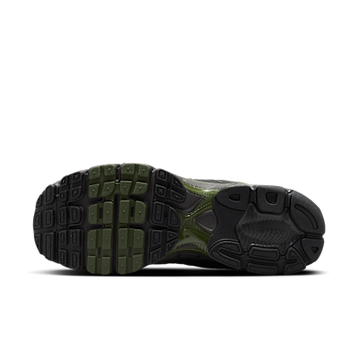 나이키 에어맥스 모토 2K 남성 신발