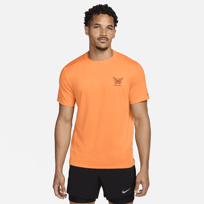 Playera de correr Dri-FIT para hombre Nike Rise 365 Running Division