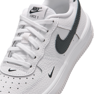 Nike Force 1 Low Schuh (jüngere Kinder)