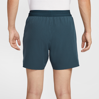 กางเกงเทนนิสขาสั้น 6 นิ้วผู้ชาย Dri-FIT NikeCourt Advantage