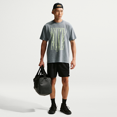 Nike Men's T-Shirt