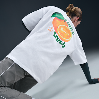 Nike Sportswear oversized T-shirt met korte mouwen en graphic voor dames