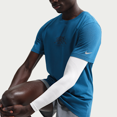 Nike Men's Dri-FIT Running T-Shirt