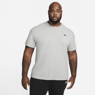 Nike Sportswear Premium Essentials Men's Pocket T-Shirt