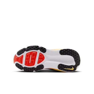 Nike Vomero 18 Big Kids' Road Running Shoes