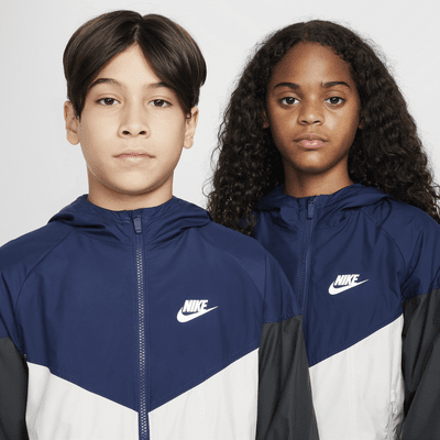 Nike Sportswear Windrunner Big Kids' Hooded Repel Jacket